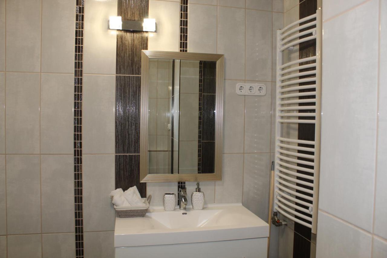 Sunny House Apartman Szegedin Exterior foto
