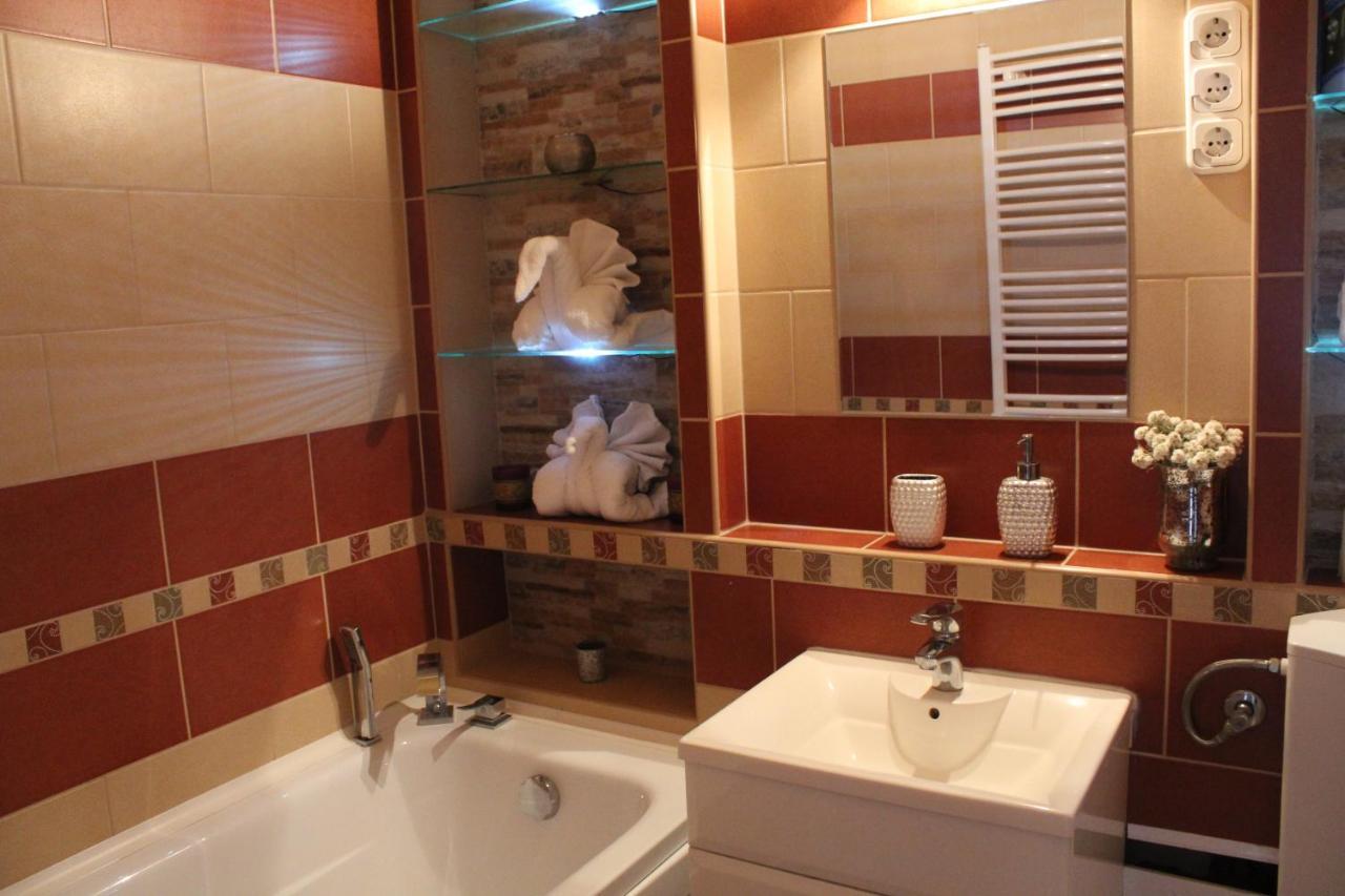 Sunny House Apartman Szegedin Exterior foto