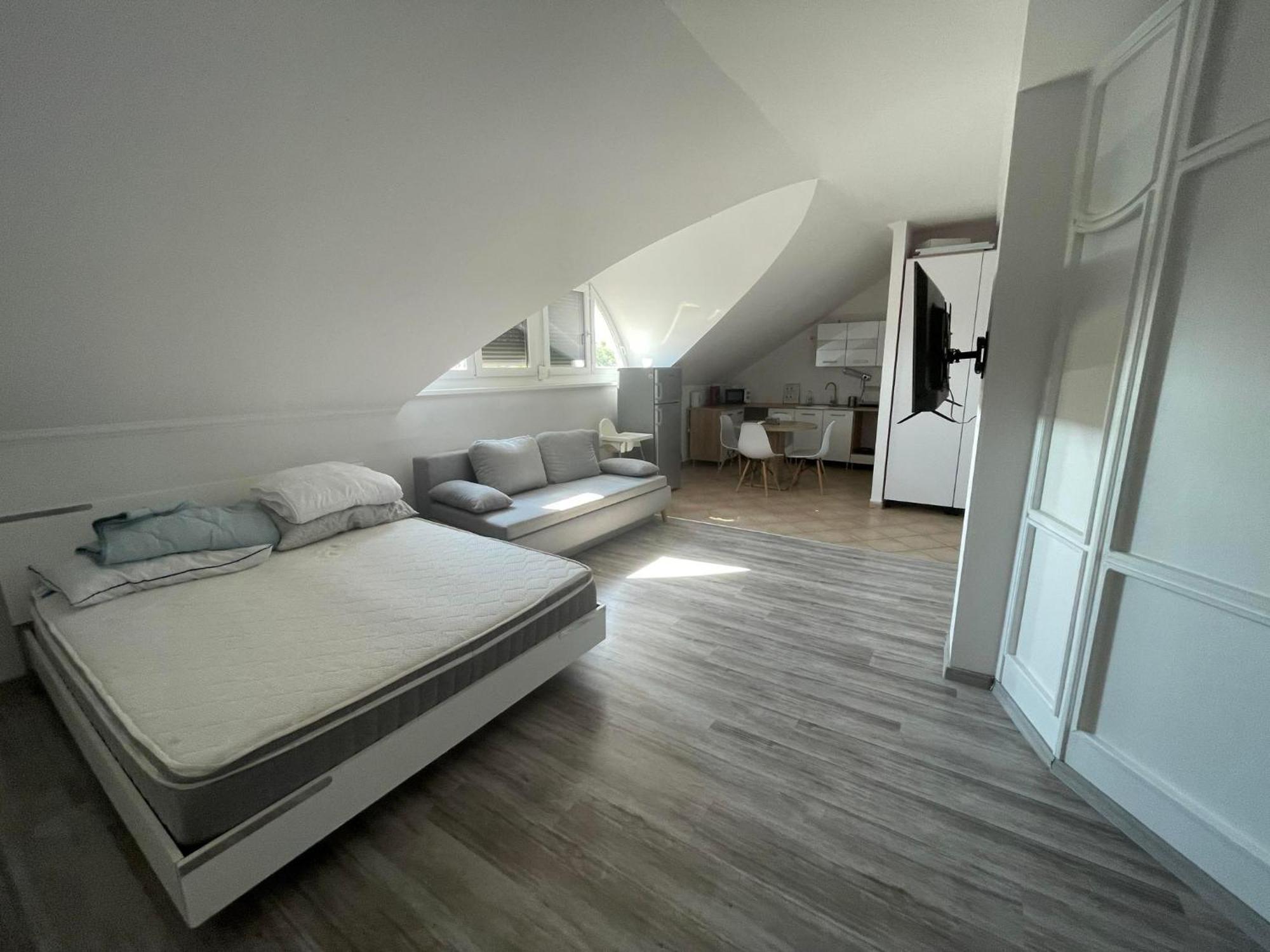 Sunny House Apartman Szegedin Exterior foto